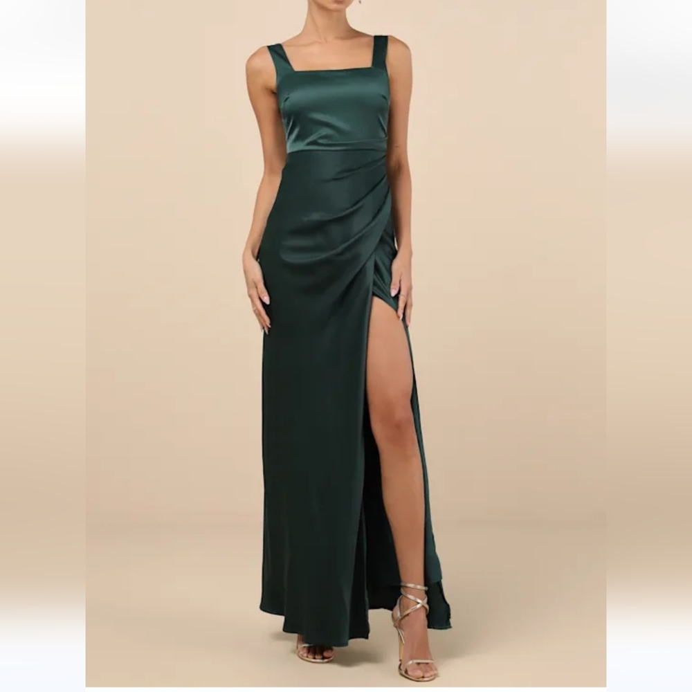 New:Lulu's Dark Green Maxi Dress